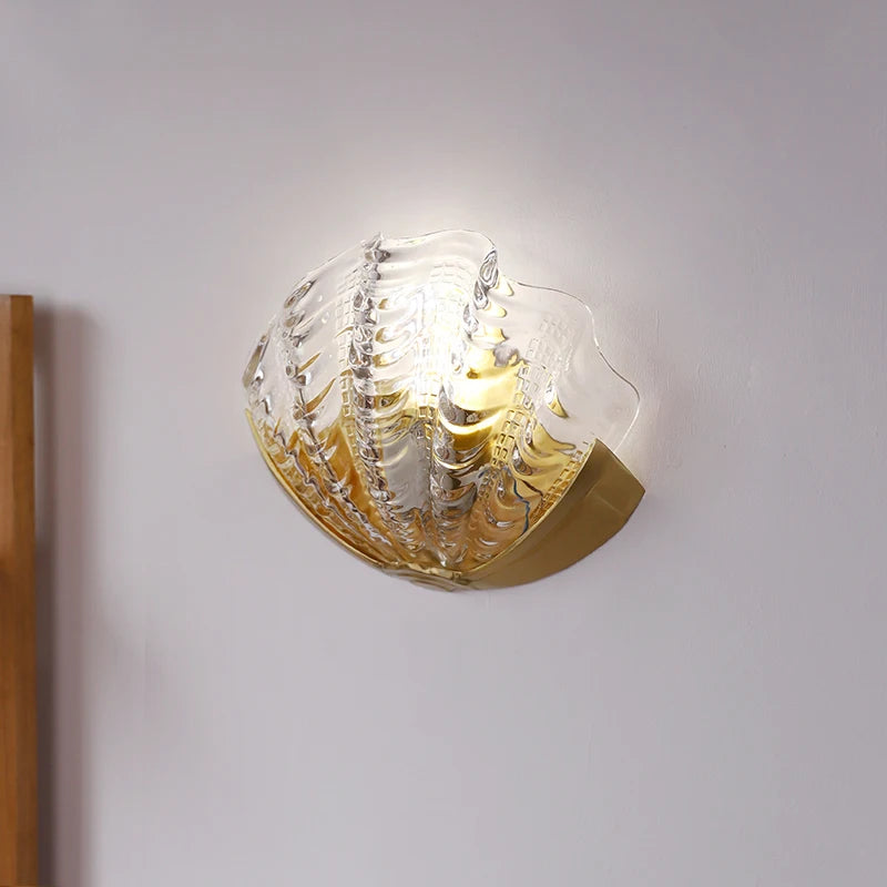 [Conchiglia] Brass Shell Wall Lamp French Glass