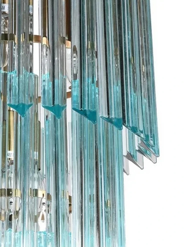 [Cottage] Vintage European Glass Chandelier Staircase